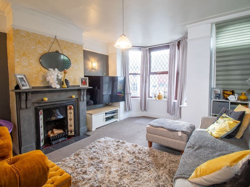 The house is "stunning" and has a lovely cosy vibe. (Photo courtesy of Zoopla)
