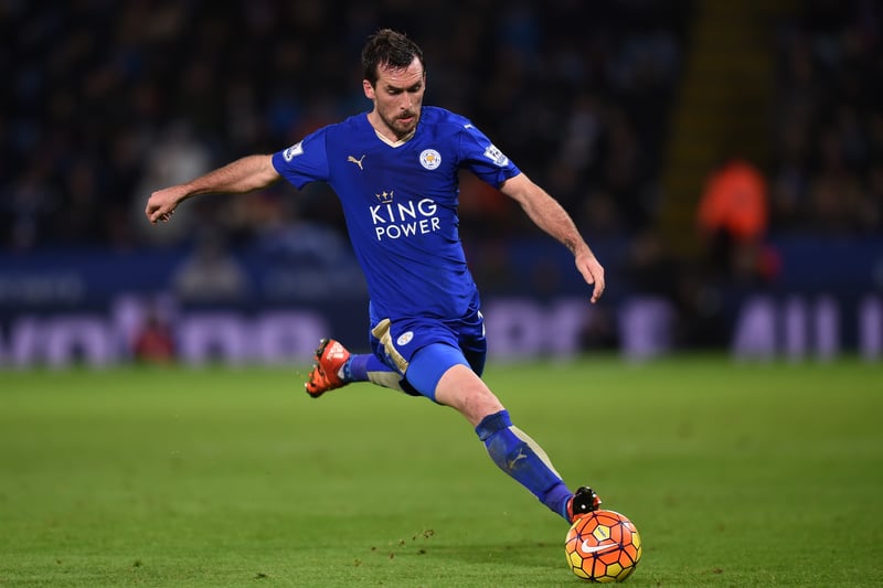 During Leicester City's title-winning season, he earned 7.50 rating per game with 4 Player of the Match awards, 15 clean sheets and 197 tackles and interceptions.