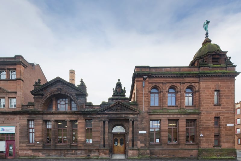 Parkhead Library was opened in 1906 and has something for everyone. They have thousands of books to choose from as well as a programme of weekly classes and events. 