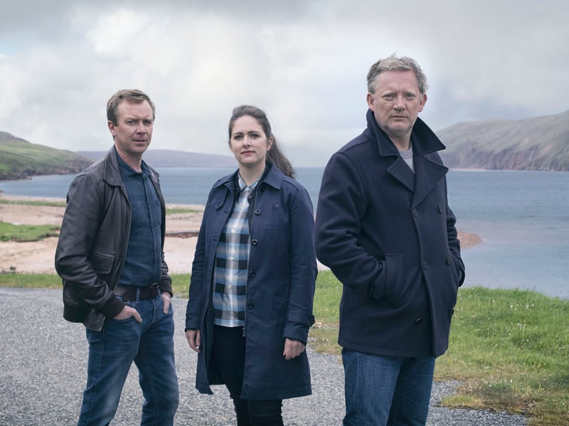 Appearing alongside Christie was fellow Scot Steven Robertson (left) who took on the role of Richard Pritchard,  the President of Sub-aquatic Resources on the facility. Robertson is known for his roles in Shetland, Being Human, The Bletchley Circle and Luther. 