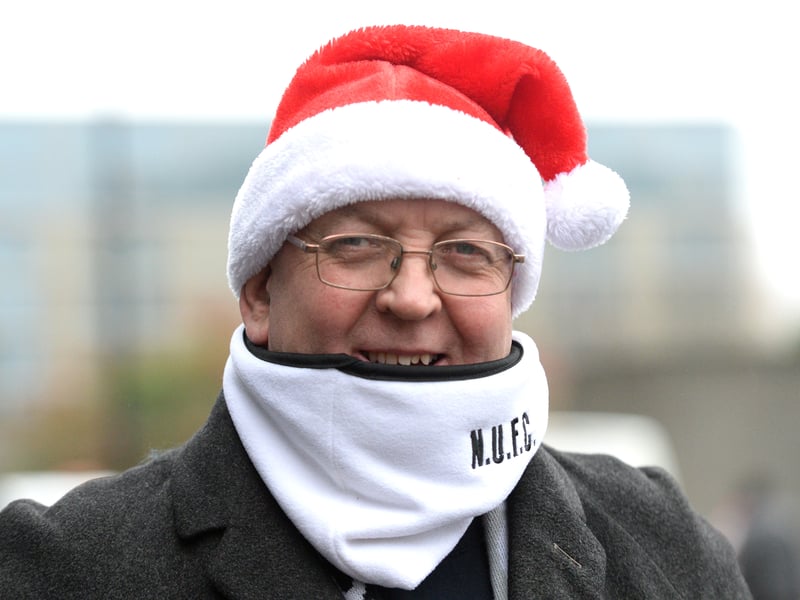 Keeping out the cold with a hat and snood combo