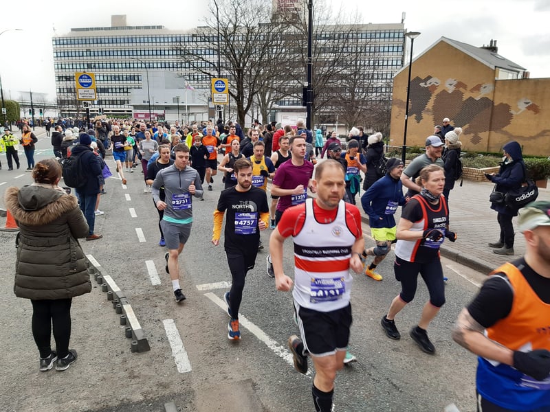 Runners take on the 2023 Sheffield Half Marathon