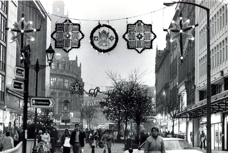 Sheffield Christmas illuminations on Fargate in 1989