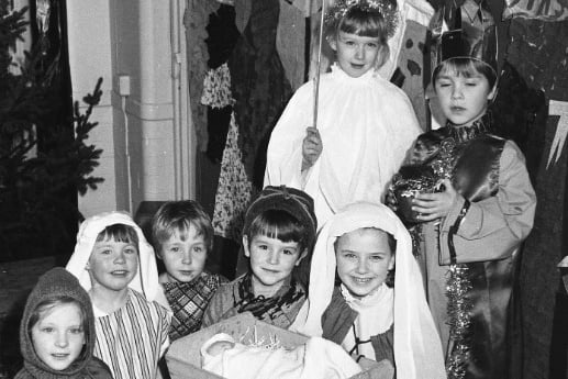 Manger memories from 1987. See if you can spot any of the stars of the Barnes Infants Nativity.