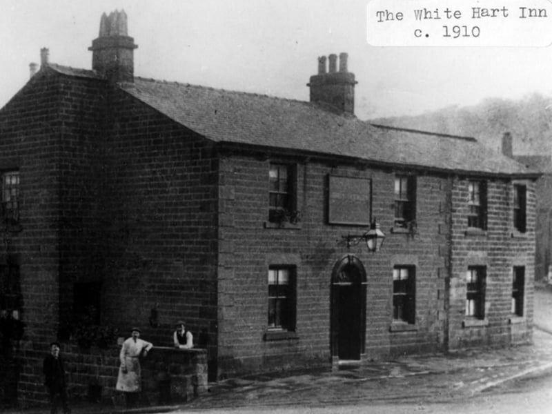 The White Hart Inn, on Orchard Street, Oughtibridge, in around 1910