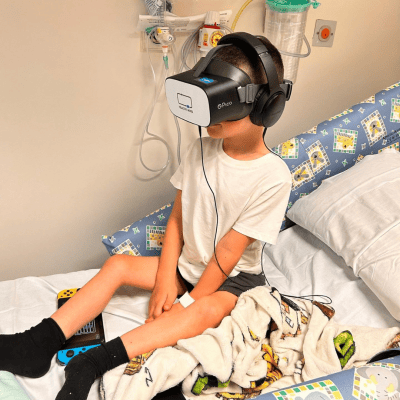 Emily said: "Eli got to try the new VR headset during his most recent treatment to help calm him, which was greatly received."