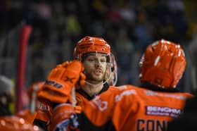 Robert Dowd in action for the Sheffield Steelers