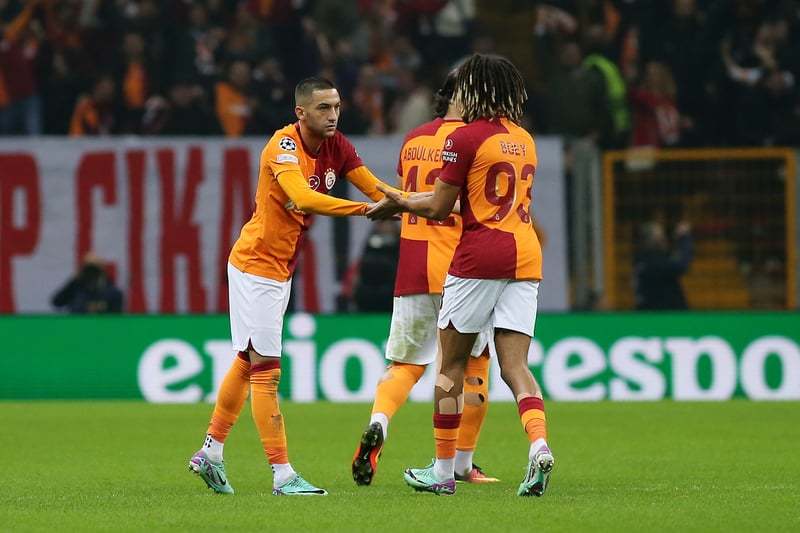 There is a big Premier League influence on this Galatasaray side with the likes of Hakim Ziyech, Wilfried Zaha, Davinson Sanchez and Tanguy Ndombele but there's also figures such as Sacha Boey, Mauro Icardi and Dries Mertens to round-off a technically strong side. Despite boasting those names, they pass up a lot of chances.