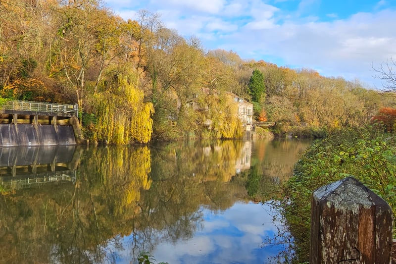 We visit the beautiful Bristol river walk with ruins, a waterfall and a ...