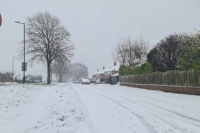 While the weather warning for snow has not been extended, the forecaster is expecting more snow to fall upon Sheffield in the coming hours