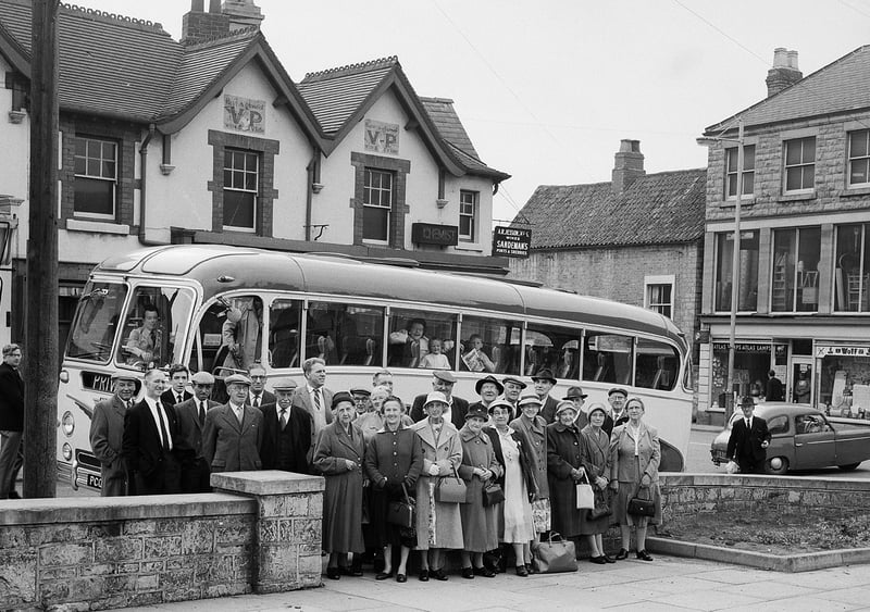 An outing from the Angel Inn, Woodhouse, in 1963