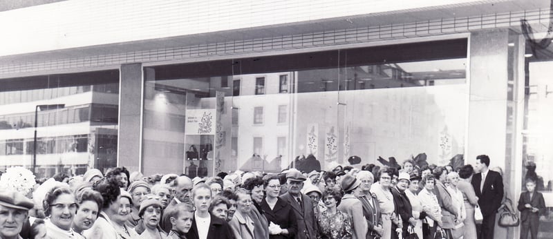 Part of the large crowd waiting for the opening of Cole Brothers' new store, at  Barker's Pool, by the Lord Mayor, Ald. I. Lewis, on September 17, 1963