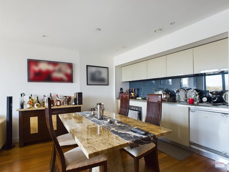 The apartment has a simple layout making for easy living. (Photo courtesy of Zoopla)