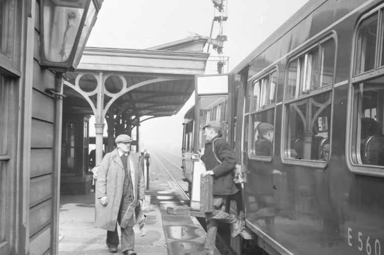 The year when passenger train services were bein withdrawn between Sunderland and Durham City.
Here is the scene at South Hylton Railway Station in April 1964.