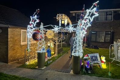 James's light-up archway, complete with light-up stars, trees, and baubles, is a perfect way to get you in the festive spirit each day when you arrive back home.