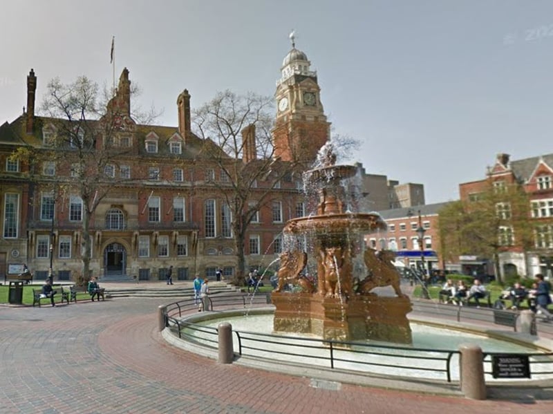 Leicester takes the final spot on this list.
Cost of living: 4/5
Nights out: 4/5
Transport: 4/5
Eating out: 4/5
Shopping: 4/5
