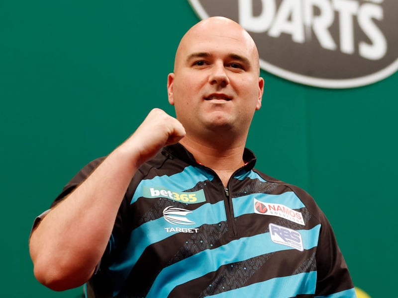 Rob Cross created a major upset when he won the 2018 PDC World Championship on his debut, having turned professional just 11 months earlier, beating Phil Taylor in the final. He's 16/1 to win a second title this year.