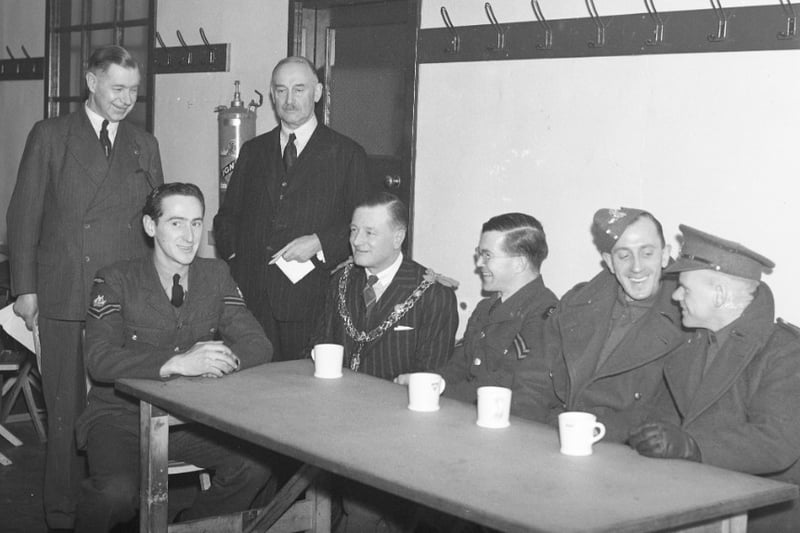 A refreshing cuppa in the newly opened YMCA in December 1942.