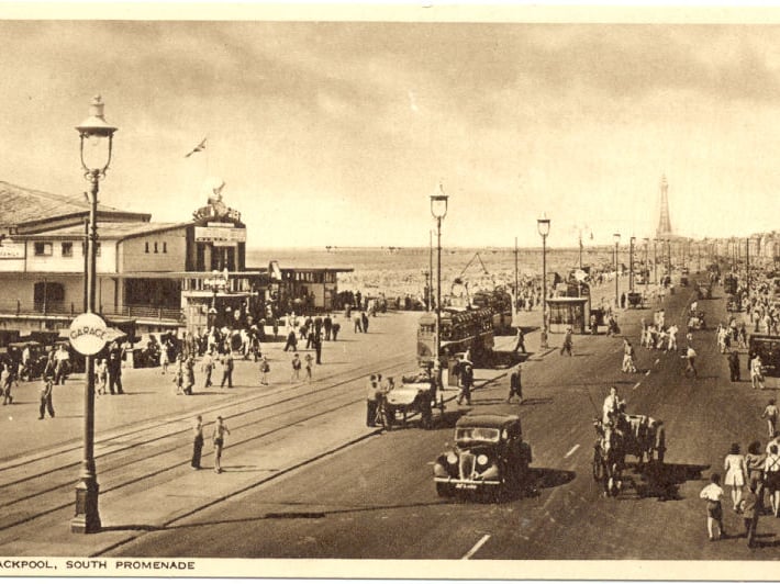The Promenade near South Pier , Blackpool in 1932