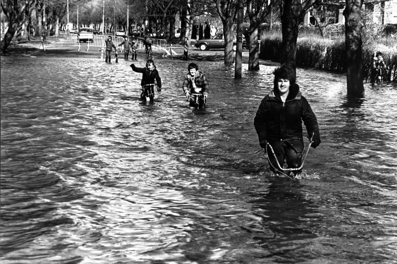 Flooding on East Park Drive, 1981