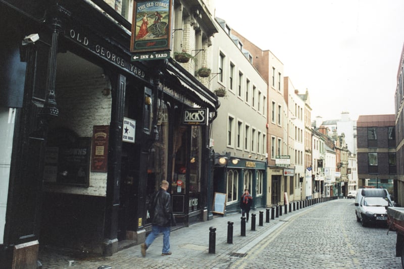 The Old George is accepted as Newcastle's oldest pub, dating back to 1582. Still a favourite amongst Geordie drinkers, it was frequented by King Charles I while he was being held prisoner by the Scots in an open prison nearby in 1646. 