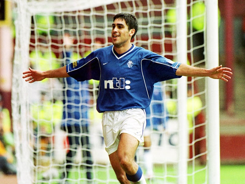 One of two players in this team that were sold to Sunderland, the American midfielder was classy and cultured. Sold for around £5.7m.