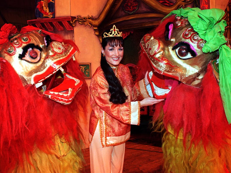 Get ready for a genie-us panto at the Lyceum Theatre with Aladdin. Full of magical adventure, hilarious gags, and catchy songs, this traditional pantomime promises to be a festive treat for the entire family. 📍 Lyceum Theatre, 55 Norfolk St, Sheffield, S1 1DA