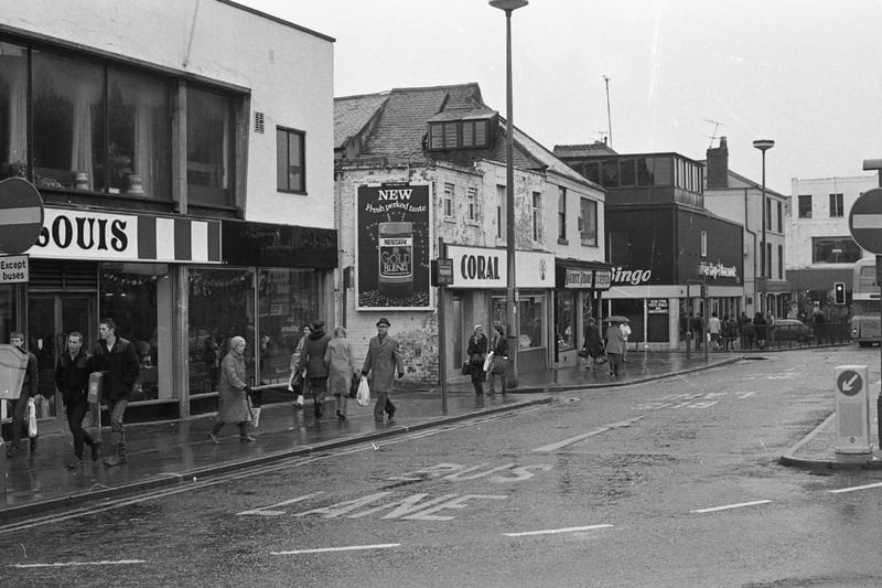 Park Lane on a rainy day in December 1982.
You would have been listening to Renee and Renato at the top of the charts that year with Save Your Love.