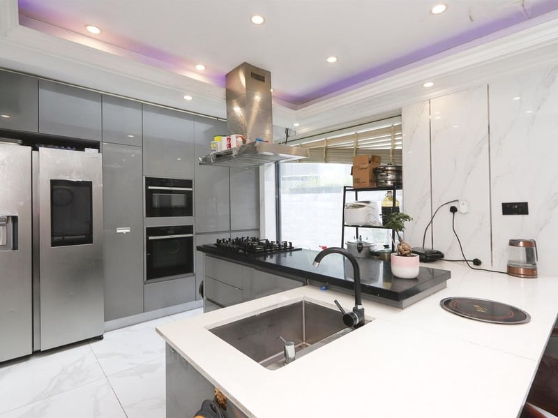 A super modern-looking kitchen is just one half of the large kitchen/diner. (Photo courtesy of Zoopla)