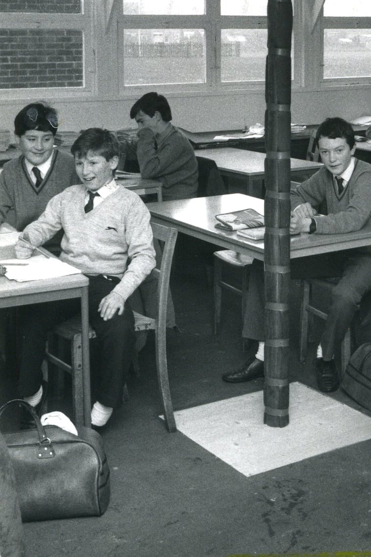 Pupils in Class 2F2 being taught in one of the 'temporary' classrooms at Highfield High School in 1987