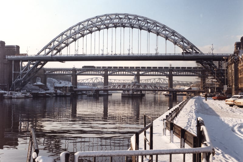 The bridges and Quayside covered in snow in 1980.