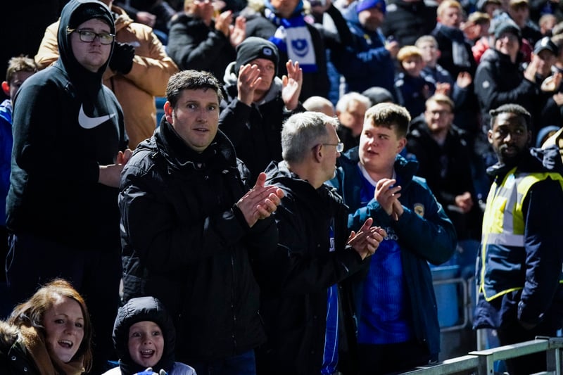 Pompey fans show their appreciation to the team