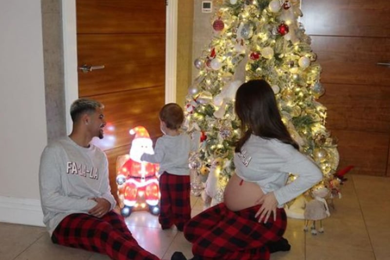 Bruno G and his pregnant wife Ana shared a cute family Christmas pic with their young son.