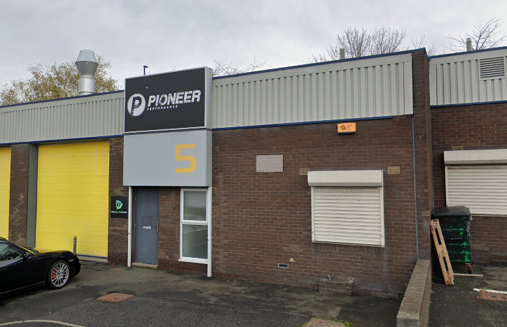 Pioneer Performance on Hawick Crescent has a five star rating from 192 reviews. 