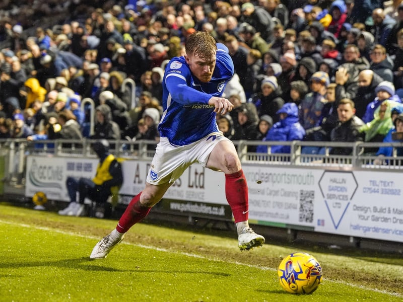 All eyes are on Jack Sparkes here as he bombs down the Pompey left flank.