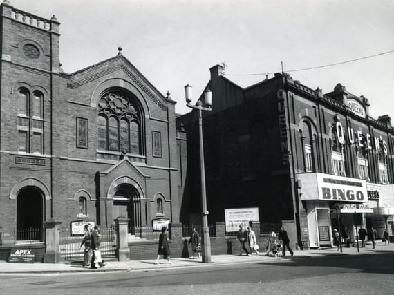 Central Methodist Church and the Queen's Theatre in Bank Hey Street when the theatre had become a bingo hall. Both buildings have been demolished