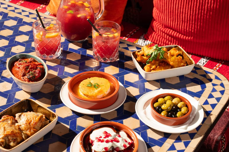 No matter whether you are in Glasgow's West End or city centre, catch up with friends at Cafe Andaluz who serve a great selection of tapas dishes in an Andalusian atmosphere. 12-15 St Vincent Pl, Glasgow G1 2DW. 