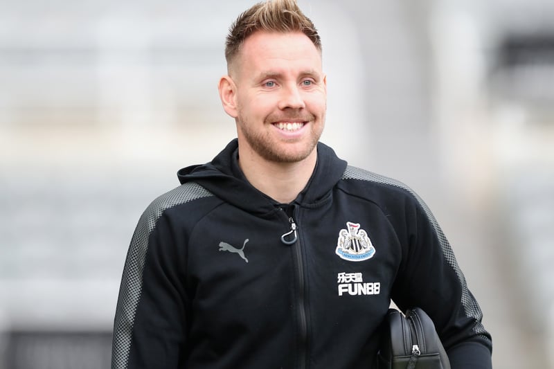 Rob Elliot signed for Newcastle in 2011, but was forced to be patient for his first team breakthrough as he acted as understudy to Tim Krul for several seasons.

Elliot was handed his chance when Krul suffered a season-ending injury and performed admirably - winning the club’s Player of the Season despite relegation.

The Republic of Ireland international went on to be the back up goalkeeper behind Karl Darlow and Martin Dubravka before leaving for Watford.

 A later spell at Gateshead followed and he has managed the National League side since Mike Williamson’s departure to MK Dons in October. (Getty Images)