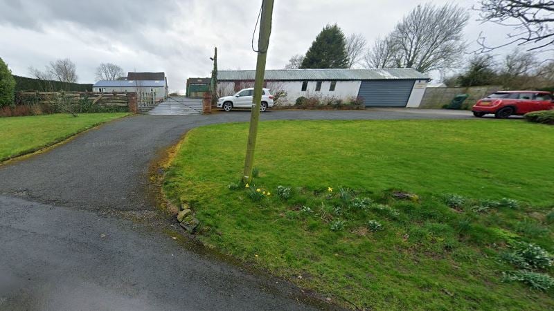 Plans have been launched to demolish existing buildings at Springfield Farm, and build  five detached houses in their place, as well as one detached garage and a  replacement garage with associated access and landscaping. The existing farmhouse would remain.