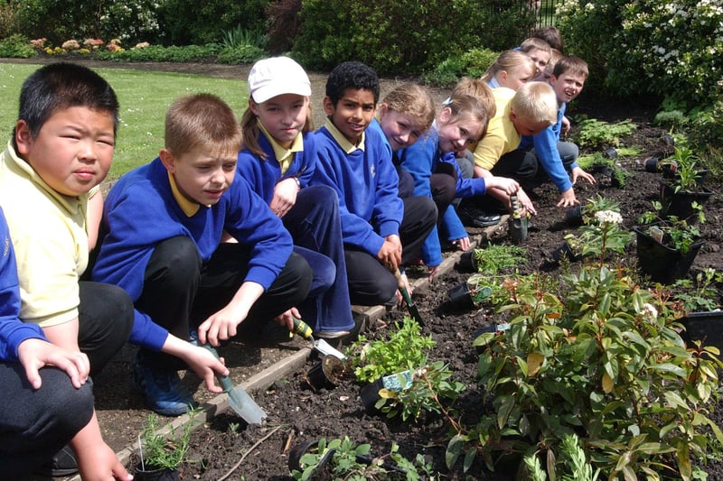 These pupils were digging in with some hard work in the sensory garden at Roker Park in 2006.