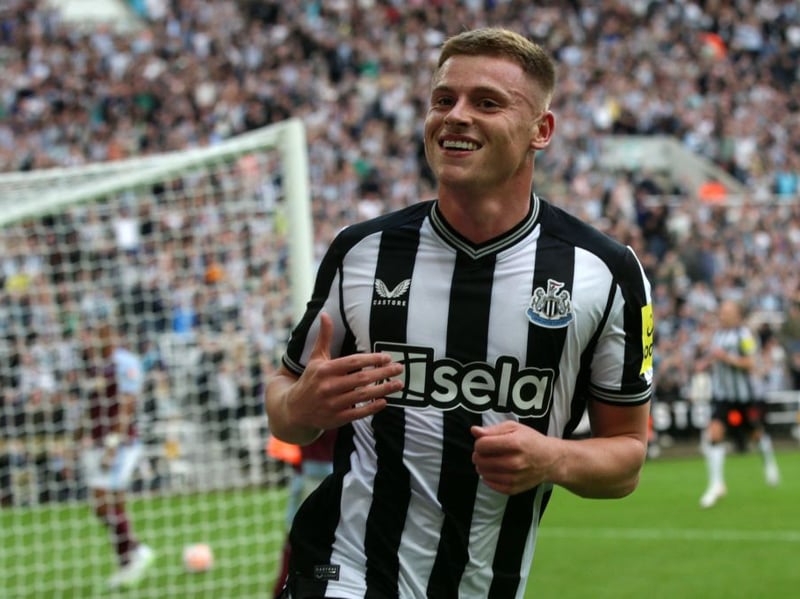 Barnes has not been able to showcase his talents in a Newcastle United shirt since moving to St James’ Park in the summer. It is hoped that he can return to action soon and become an important part of the starting line up.