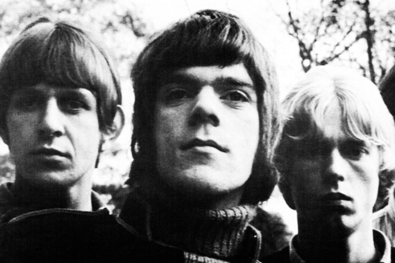 Birmingham band The Move, fronted by Carl Wayne, scored nine top 20 UK singles in five years, but were among the most popular British bands not to find any real success in the United States. Their popular second album Shazam was released in 1970