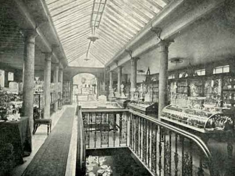 Walker and Hall's Sheffield showrooms on Howard Street, in Sheffield city centre, in around 1900	