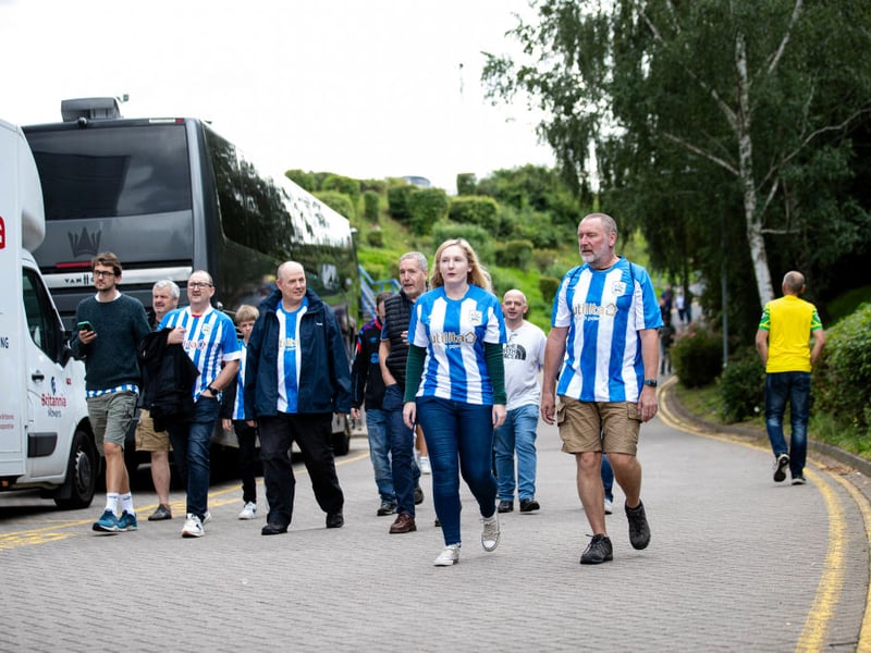 Average attendance: 18,772