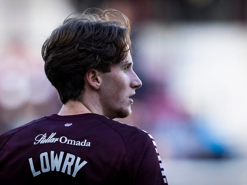 6/10 A midfielder with fantastic ability who has shown it on a few occasions without dominating for 90 minutes. Loan deal from Rangers includes a recall option this month but he is expected to stay at Tynecastle.