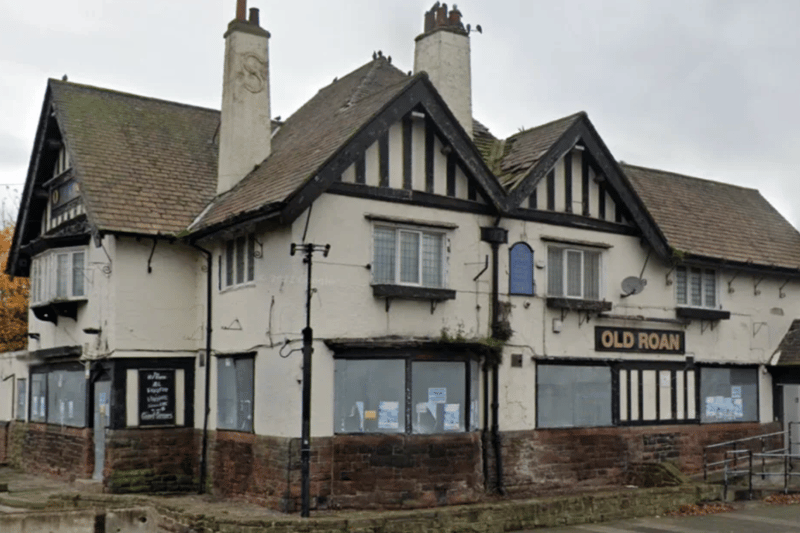 The Old Roan in Aintree closed in 2013 and has laid empty ever since. While the pub’s closure divided opinion in the local area at the time, the building also continued to attract controversy over its deteriorating state with then landlord Commercial Realty Ltd fined over £16k in 2020 for failing to carry out remedial works at the property. In 2023, plans were submitted to demolish the building and create dozens of flats and a terrace garden, however, the building remains derelict.