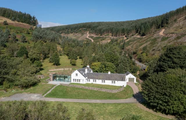 What is it? Once a humble rustic shepherd’s cottage, Blackhouse has been radically renovated to present a spectacular seven-bedroom family home with a striking glass atrium boasting splendid views across the Yarrow Valley countryside.
