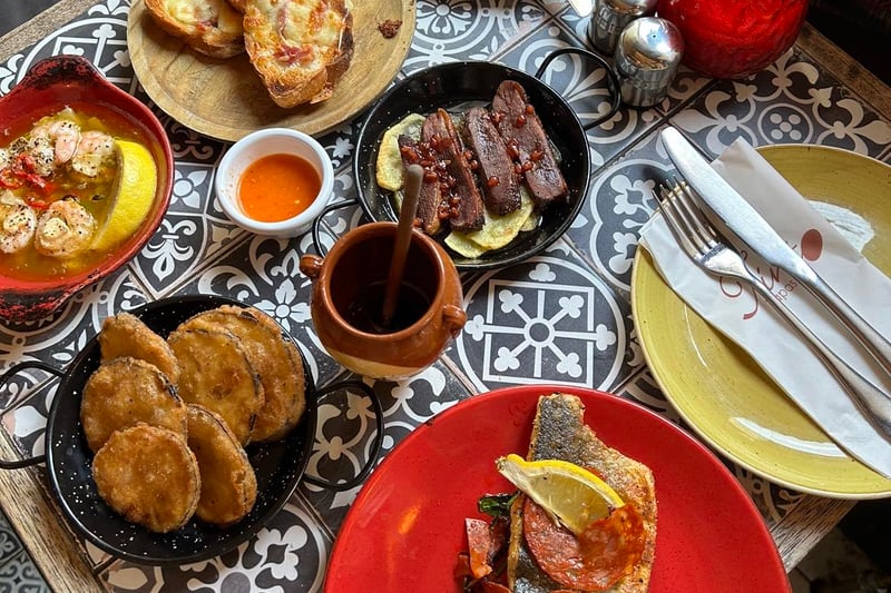 You can find Tinto Tapas over in the Southside of Glasgow with the Spanish restaurant offering a fantastic fixed price menu throughout the day from 12pm with 2 courses only setting you back £12. The deal also includes weekends between 12-6.30pm with two courses costing £12.50.