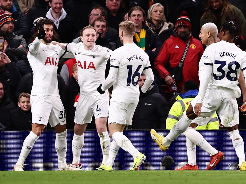 Points Without VAR: 38. Difference: -2.