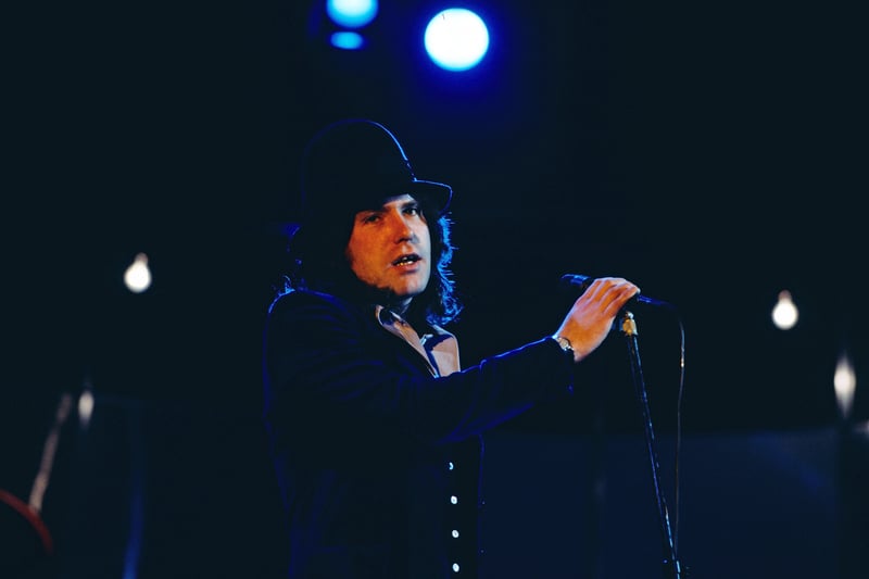 Frankie Miller is one of Glasgow’s best loved sons with the singer-songwriter being born and raised in Bridgeton. . He has paid homage to his old local neighbourhood through song with there being a tribute of the lyrics being put up in Glasgow's East End. 